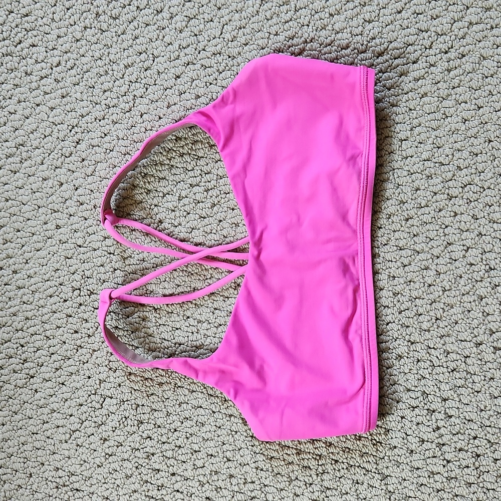 Lululemon Free To Be Bra size 8